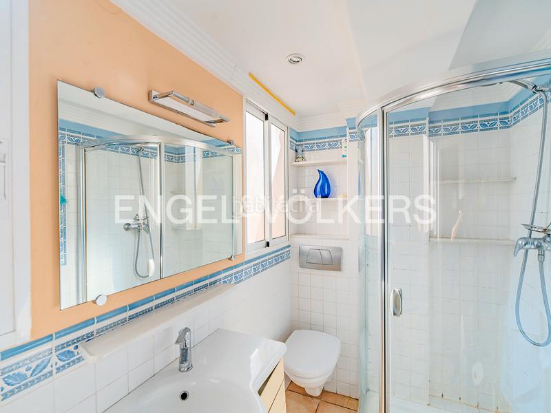 Foto ded63d5c-cfe4-4406-a2b9-96cc136d8d98. Dachwohnung in calle maría josefa ágreda y muñoz 2 in Alicante