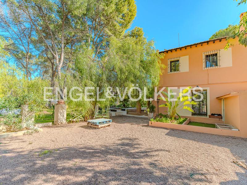 Foto 0c15dac9-df93-4bc6-9b85-336f06954a37. Xalet amb calefacció a Villafranqueza Alicante