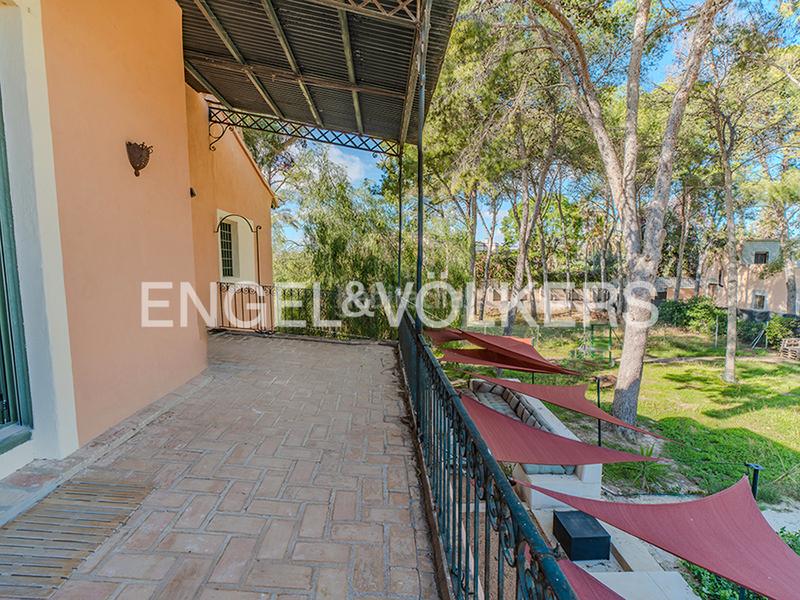 Foto 14074e3b-8a35-4df8-8766-d309b6327ad1. Xalet amb calefacció a Villafranqueza Alicante