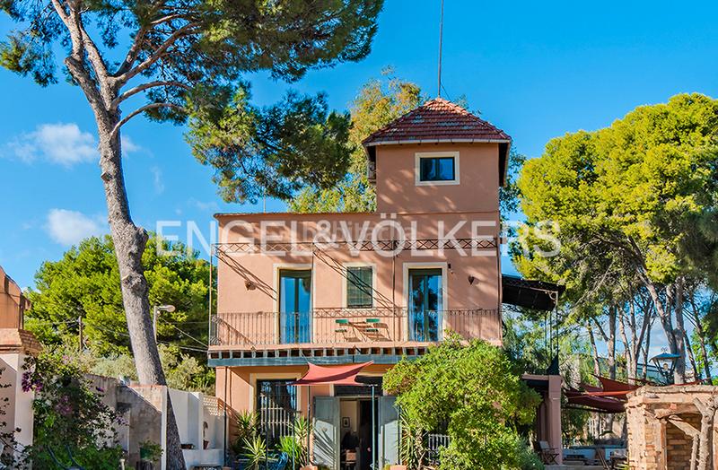 Foto 46891ef4-d9ab-466b-af82-5bbab233b8dd. Xalet amb calefacció a Villafranqueza Alicante