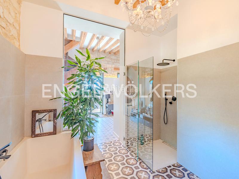 Foto b62b8c6c-92cf-4a92-931f-ffae254d3057. Xalet amb calefacció a Villafranqueza Alicante