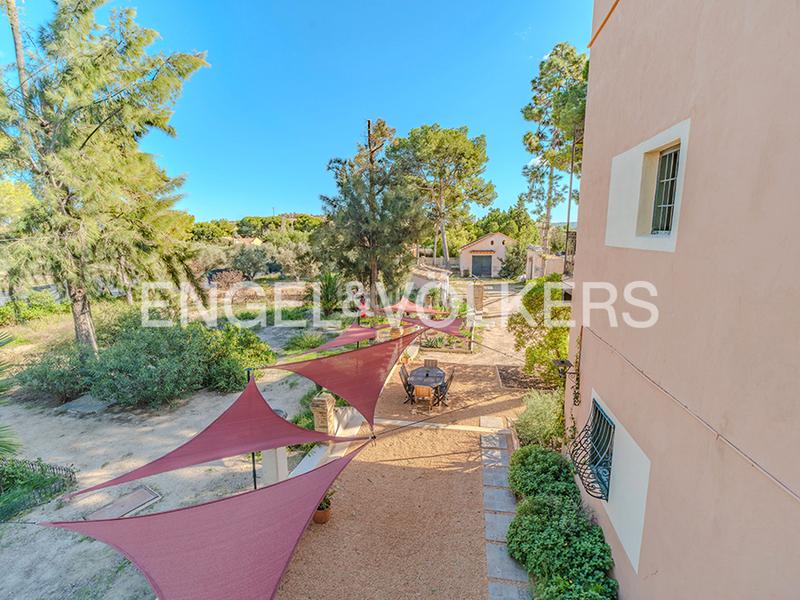 Foto dc75d0d6-a4f2-49fd-999b-96b0b0659ced. Xalet amb calefacció a Villafranqueza Alicante