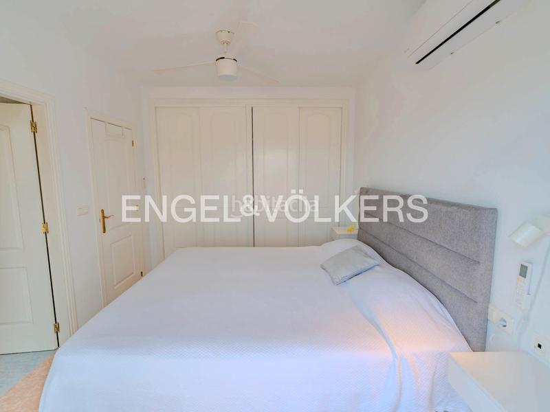 Foto 594a8491-83e2-4b94-82b2-77345e8e997c. Chalet mit heizung parking pool in Pueblo Acantilado-Lanuza Campello (el)