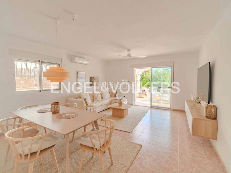 Foto b4ddd21e-ea91-47a4-9409-059db6062f66. Chalet mit heizung parking pool in Pueblo Acantilado-Lanuza Campello (el)