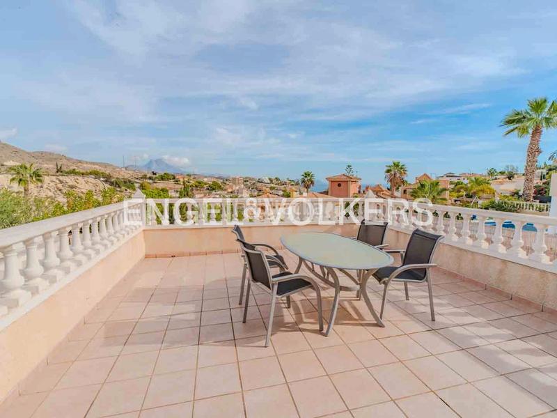 Foto e287a100-10b0-4336-aa44-41365daae6ce. Chalet mit heizung parking pool in Pueblo Acantilado-Lanuza Campello (el)