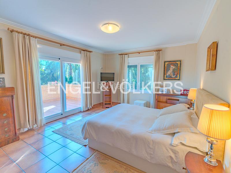 Foto 200a7861-cf23-46d0-ac4c-9f9fb2333774. Chalet espectacular villa mediterránea en bonalba golf en Mutxamel