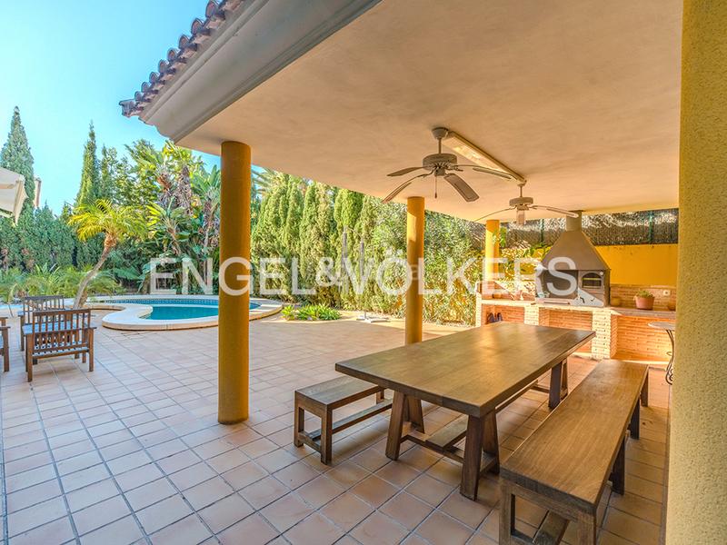 Foto 756e5a70-6b69-418f-abba-7253c040199d. Chalet espectacular villa mediterránea en bonalba golf en Mutxamel