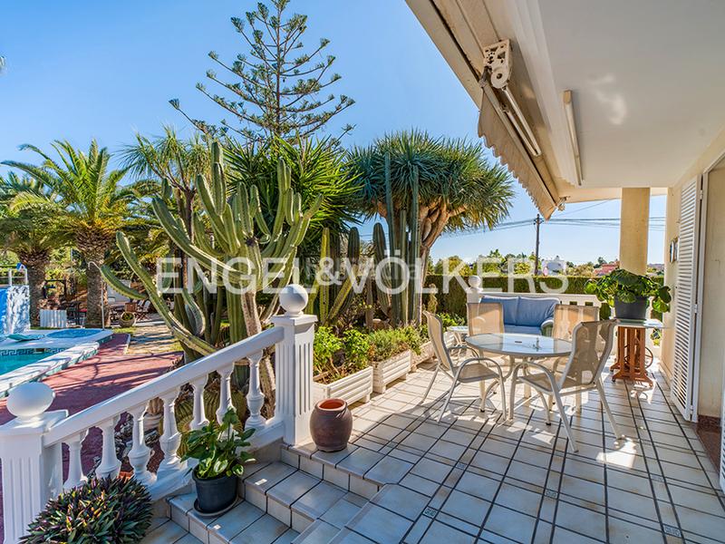 Foto 204aad90-879d-4e48-8517-09aa2a109e8f. Chalet villa de excepción en Sol y Luz en Sol y Luz Sant Vicent del Raspeig