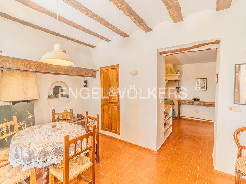 Foto fad59784-4c14-4797-854a-6bf334dec017. Xalet amb xemeneia calefacció piscina a Xixona
