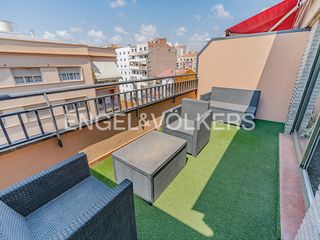 Rent Flat in Calle general lacy 12. Lujo familiar exclusivo en el corazón de alicante