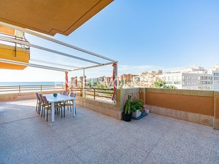 Etagenwohnung  Avenida san bartolome tir 53. Impresionante terraza frente al mediterráneo