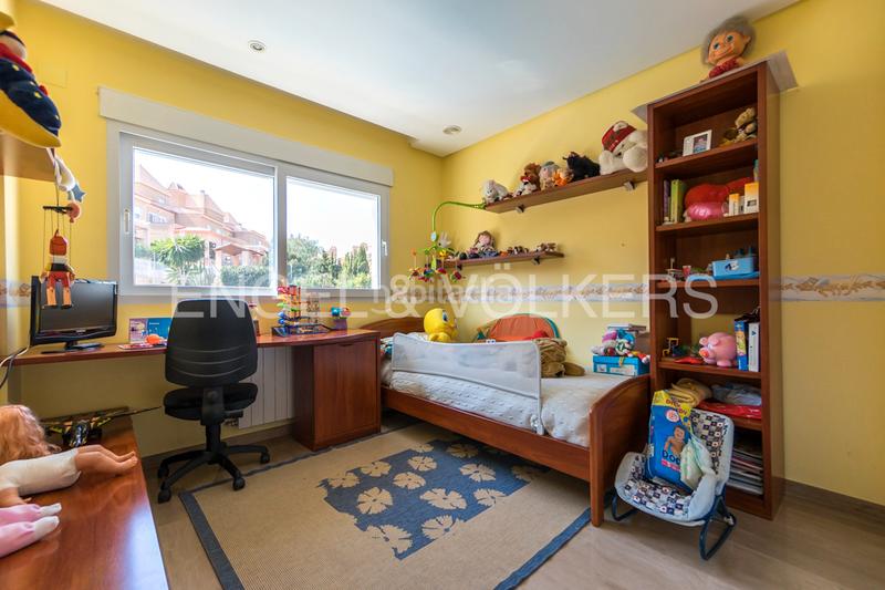 Foto 956e13b1-3b07-4ca8-8f85-3c7f81bc169e. Chalet en Cabo de las Huertas Alicante