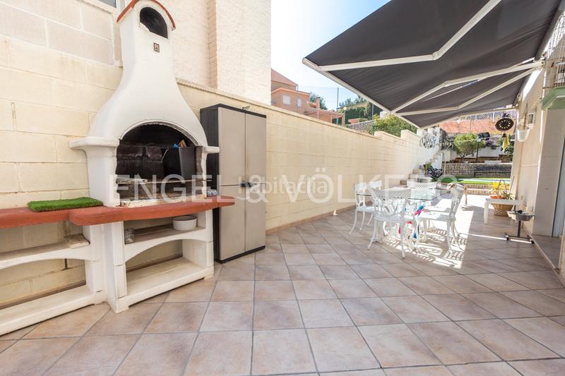 Foto 292b65e4-4643-4a4e-ba6f-c3c48e76077f. Chalet con riscaldamento parcheggio piscina in Cabo de las Huertas Alicante