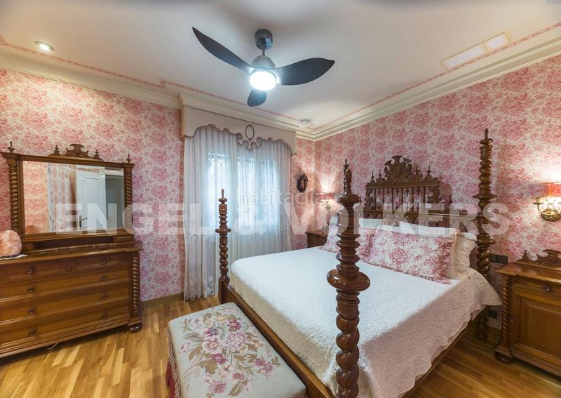 Foto 44d7d90b-ce19-4ee5-b7e3-19a66679994e. Chalet with parking pool in Peña de las Águilas Elche / Elx