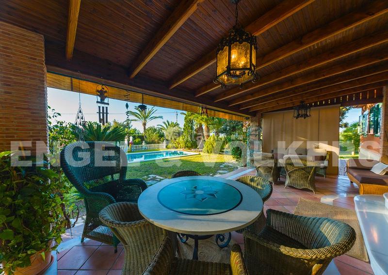 Foto afd9be52-22f4-4f2b-9528-b80d681b6895. Chalet with parking pool in Peña de las Águilas Elche / Elx