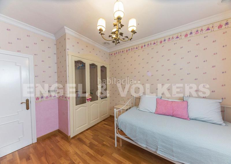 Foto db144ace-4627-4779-8921-9d14938d2143. Chalet with parking pool in Peña de las Águilas Elche / Elx