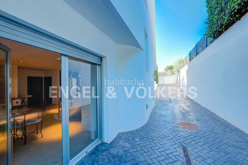 Foto e8c520cd-1b77-4bea-9a97-6c7a1080517f. Chalet moderna villa de lujo con la que todos sueñan en San Juan de Alicante