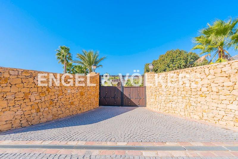 Foto 7161e903-9e5e-46e0-8e2a-873ff5d43acd. Xalet amb aparcament piscina a Aigües