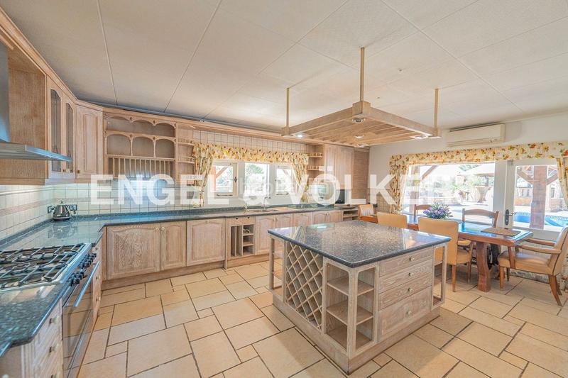 Foto bc397a84-8d7b-49e0-afb0-1c5c14139ad3. Xalet amb aparcament piscina a Aigües