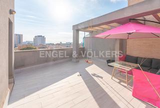 Attique à Dsa-504 13. Ático muy coqueto con amplia terraza y bonitas vistas