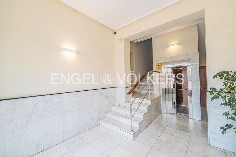 Foto 25fac1b5-6eb8-4a9e-af95-0b9fd697894a. Àtic a paseo de gomiz 3 a Casco Antiguo - Sta. Cruz - Ayuntamiento Alicante