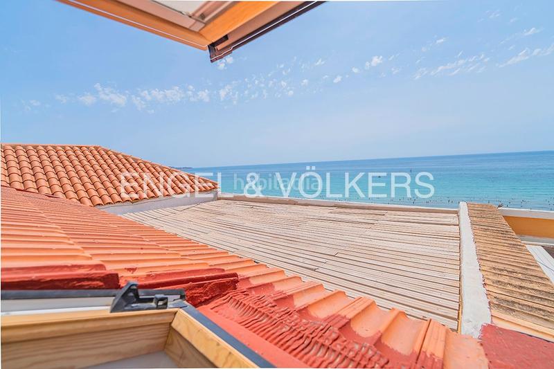 Foto 6aa180b7-c1ba-4cba-b49c-9dd694701bec. Àtic a paseo de gomiz 3 a Casco Antiguo - Sta. Cruz - Ayuntamiento Alicante