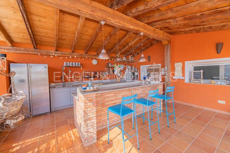 Foto 3d498e22-997b-4232-b5d6-e2bd71d12124. Xalet amb piscina a Pueblo Acantilado-Lanuza Campello (el)