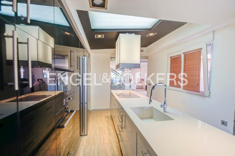 Foto 7145de08-d8e0-4f5f-bac0-29a0d61ad79e. Lloguer casa aparellada a carrer dels morros alts 7b a Campello (el)