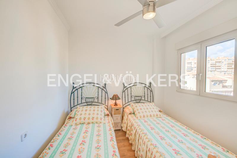 Foto a353591c-73eb-4bde-ba37-a460ecaceb8c. Lloguer casa aparellada a carrer dels morros alts 7b a Campello (el)