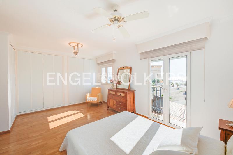 Foto d2e6fa73-5463-434c-b3fe-cee4e1cf9862. Lloguer casa aparellada a carrer dels morros alts 7b a Campello (el)