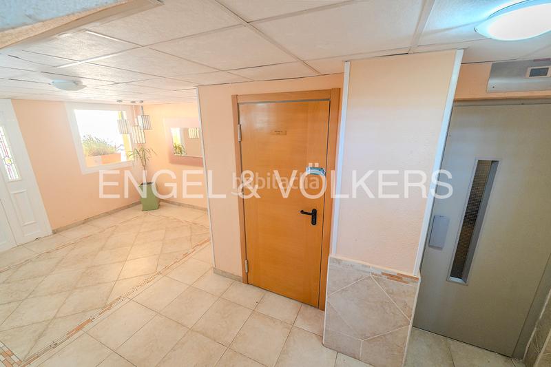 Foto 02db1606-fdfb-4562-afb0-4031751ce031. Location appartement dans Campello Playa Campello (el)