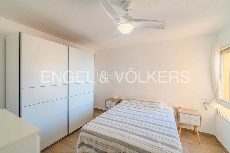 Foto 9d910196-6fc2-490f-9d73-a9467b29b5c9. Location appartement dans Campello Playa Campello (el)