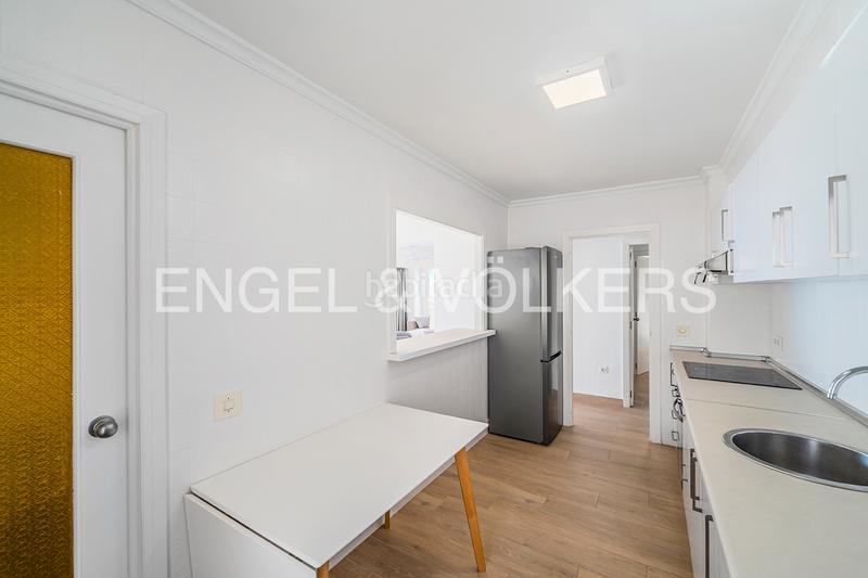 Foto aac361e9-20f4-4943-9b06-8b57dec29b9b. Location appartement dans Campello Playa Campello (el)