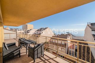 Location Appartement  Carrer sant pere. Exquisitez frente al mar con idílicas vistas