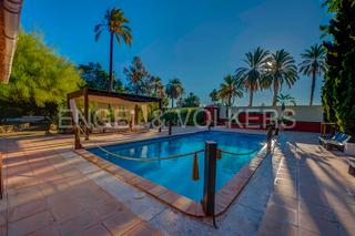 Xalet  N/a. Finca de 1863 con 11.000 metros de jardín