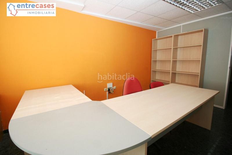 Foto fcdd717f-2988-436d-8b88-a922d408efd4. Lloguer oficina a Nuevo Centro Sagunt