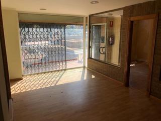 Rent Business premise in Vall d´Uixó (la). Local comercial de 198 metros cuadrados