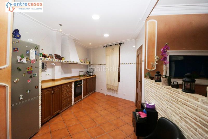 Foto 32c250cd-a532-4d45-be67-643c3b7d6383. Maison avec parking dans Centro-El Castillo Sagunt