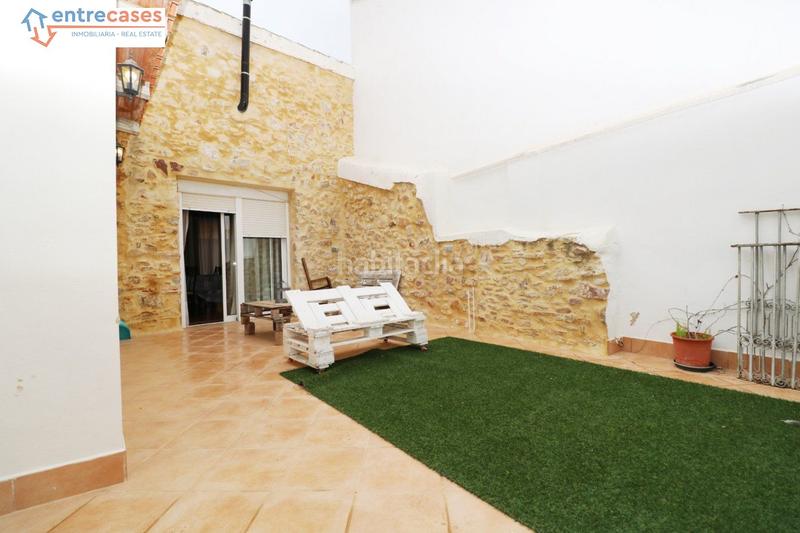 Foto 8cf98971-2497-4a5f-9f5b-77d5a2a195e1. Maison avec parking dans Centro-El Castillo Sagunt