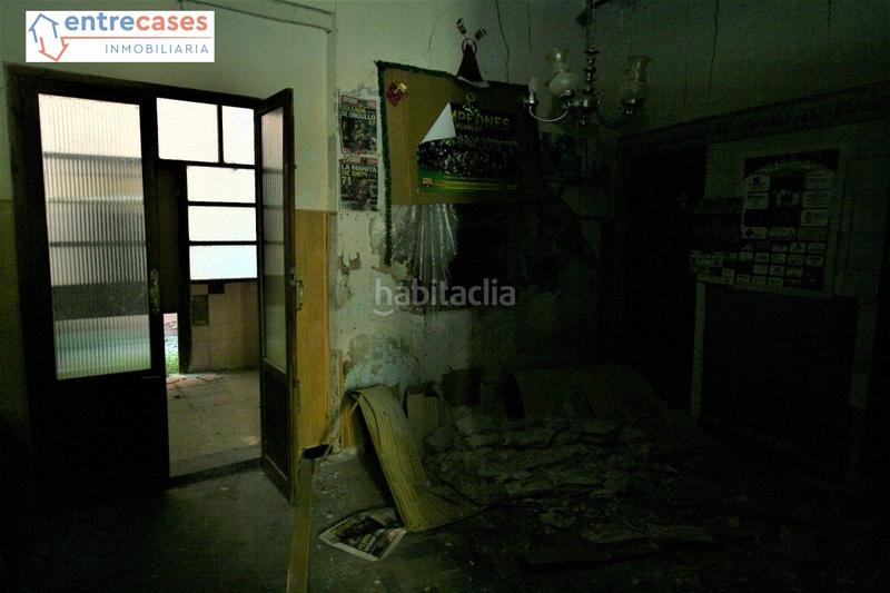 Foto 936dd46c-247e-40d3-8786-026602729b83. Casa  esquinera para reformar en Vall d´Uixó (la)