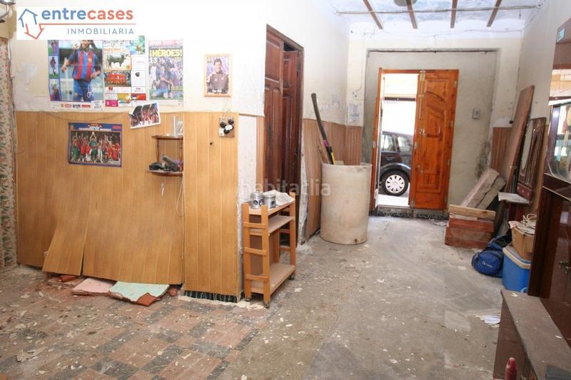 Foto c644e469-8deb-4492-b204-76a4773c45b8. Casa  esquinera para reformar en Vall d´Uixó (la)