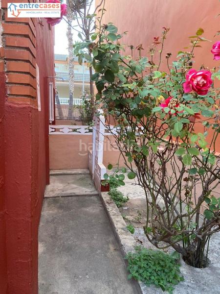 Foto fe0904bf-19cc-4e07-8ee8-4155b56e5c6c. Casa  a 150 metros de la playa . alquiler temporal en Chilches