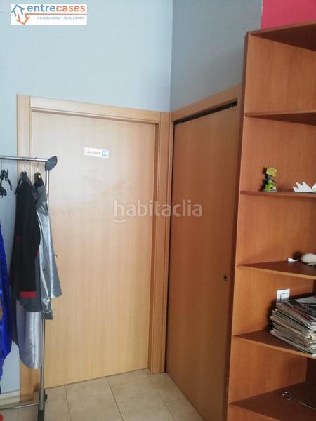 Foto 07d46ddb-da8a-42f6-aed6-3062315c5a0b. Local comercial bajo comercial en Faura