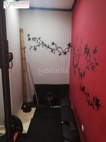 Foto 60b1ba4d-e2d7-43d2-af59-a97f206b03f0. Local comercial bajo comercial en Faura