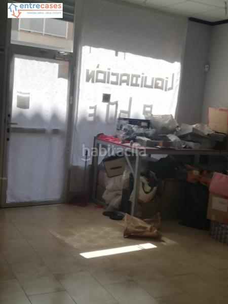 Foto 98b0ac9c-f177-4799-8ee8-e63d3b544acc. Local comercial bajo comercial en Faura