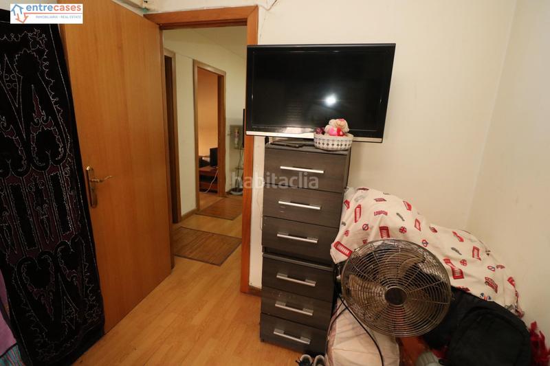 Foto 3afe9f3a-e044-4df4-a8d1-8a1c99de15fe. Masia a Avenida de Abril-9 de Octubre Sagunt