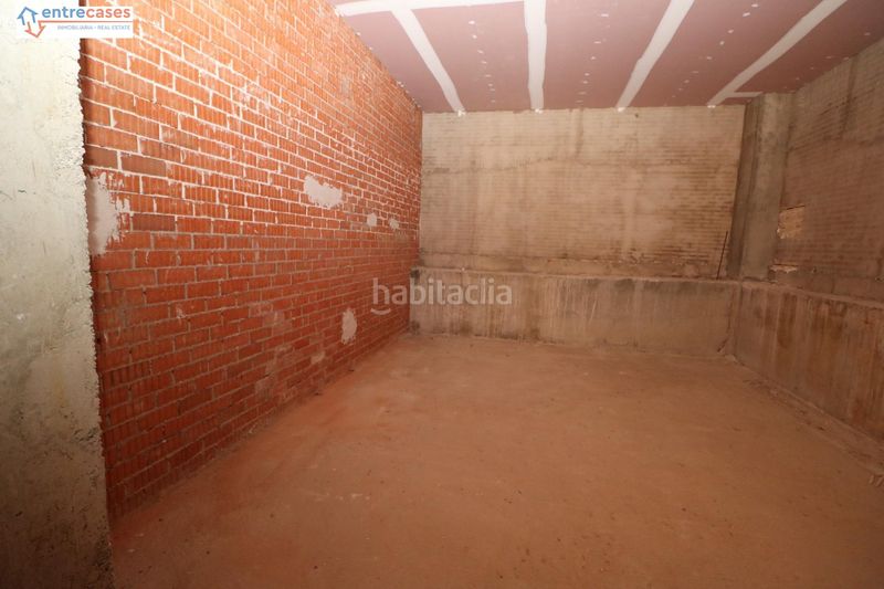 Foto bb739cef-15a6-4de4-b9b0-4b6bb24b08e8. Lloguer local comercial a Doctor Palos - Alto Palancia Sagunt