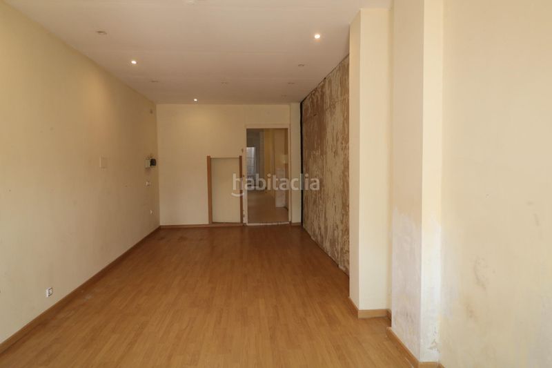 Foto 0431a5a7-961b-4820-a6d2-02c163d9ea9a. Affitto locale commerciale in Gilet