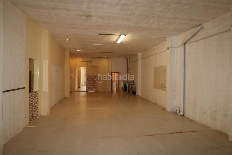 Foto aa082e37-0de3-45a6-a5cf-b6117eb17130. Affitto locale commerciale in Gilet