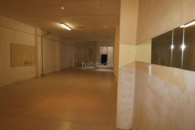 Foto f43b0c76-802d-4732-88dd-3d4cd8ce453e. Affitto locale commerciale in Gilet